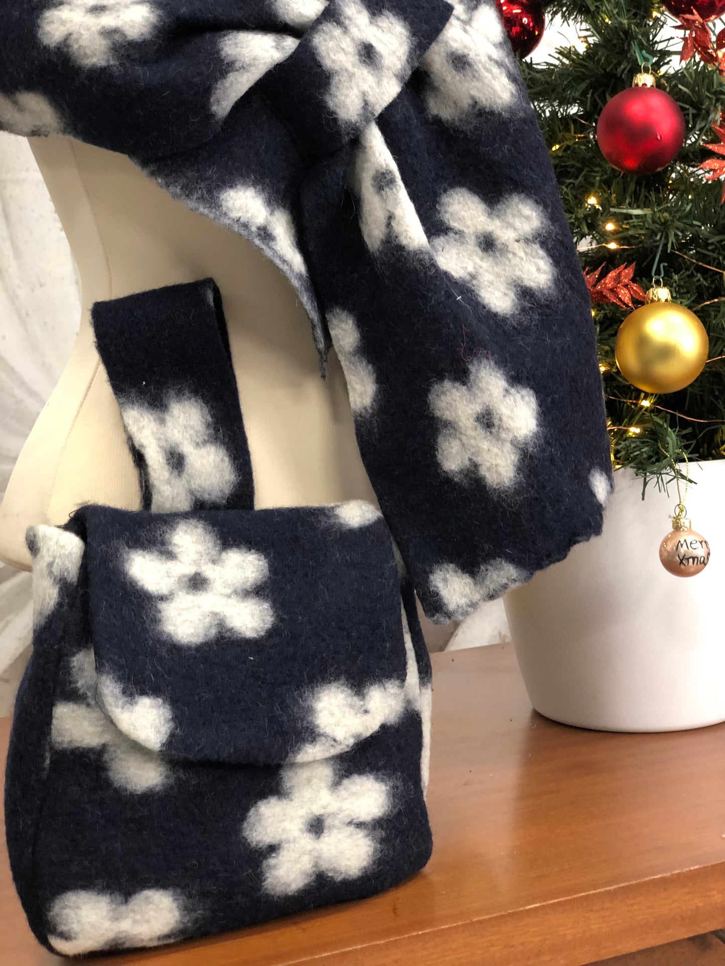 Stola Roma con Borsetta in lana cotta