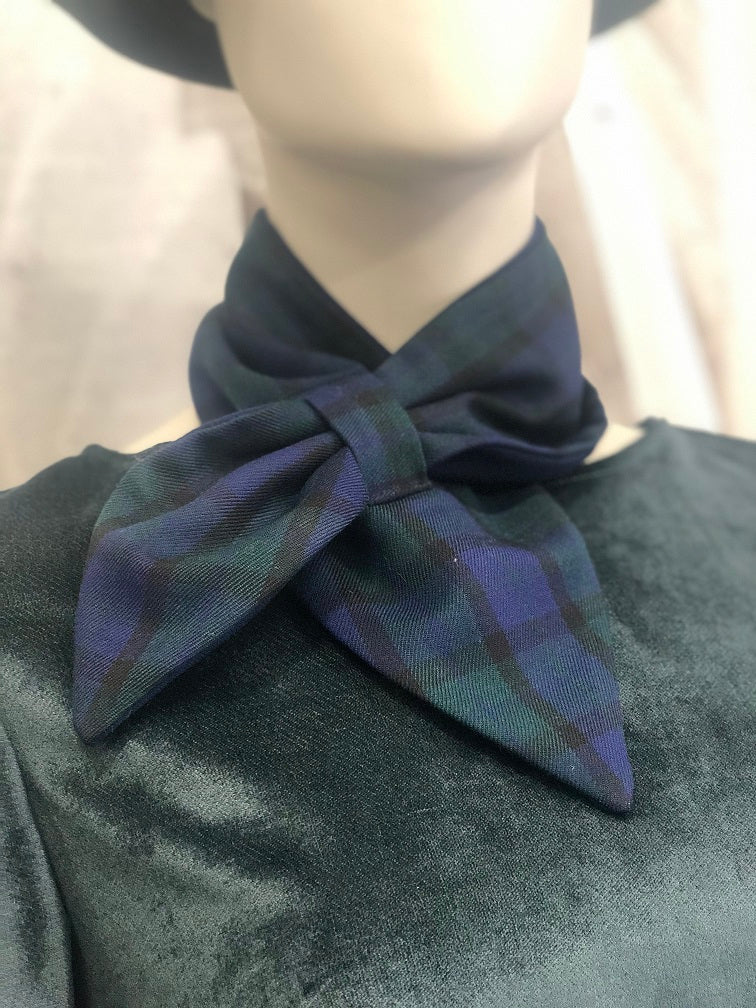 sciarpina marlene, scaldacollo in lana tartan verde/blu