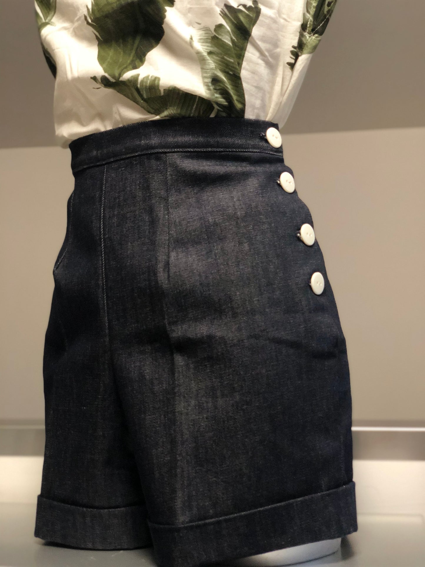 Short Milly in denim