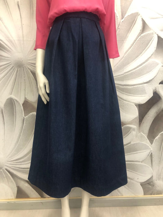 Gonna Doris in denim vintagestyle su misura con tessuti deadstock