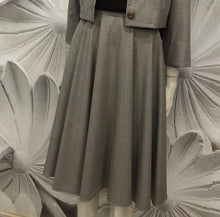 Carica l&#39;immagine nel visualizzatore di Gallery, Completo Christy gonna ruota vintagestyle anni 50 tg48
